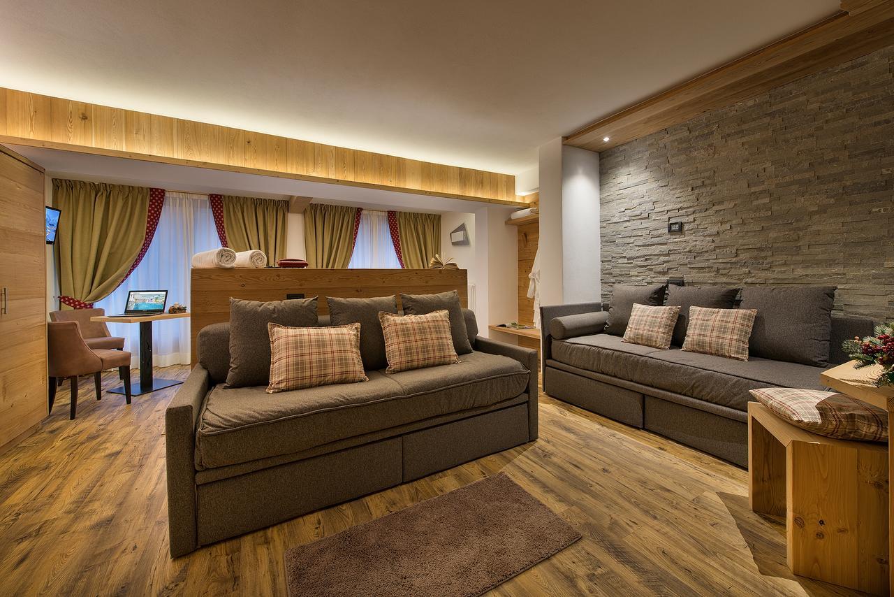 Hotel Bucaneve Livigno Ngoại thất bức ảnh